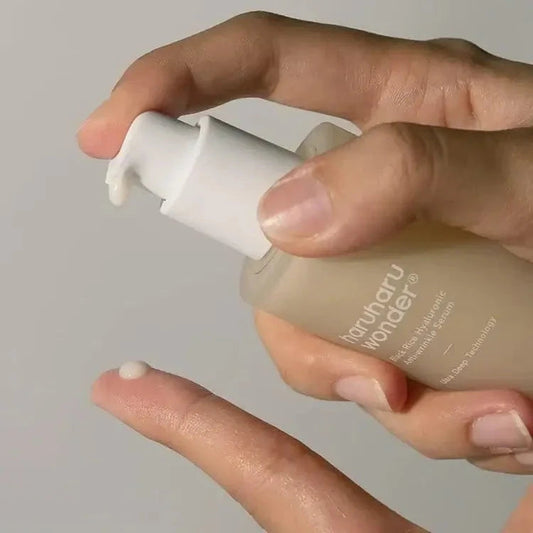 Haruharu Wonder Black Rice Hyaluronic Anti-wrinkle Serum kremas nuo raukšlių